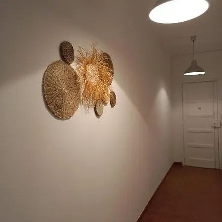 Blue House - Double Bed Almada